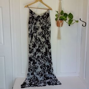 🖤🤍Maxi Dress